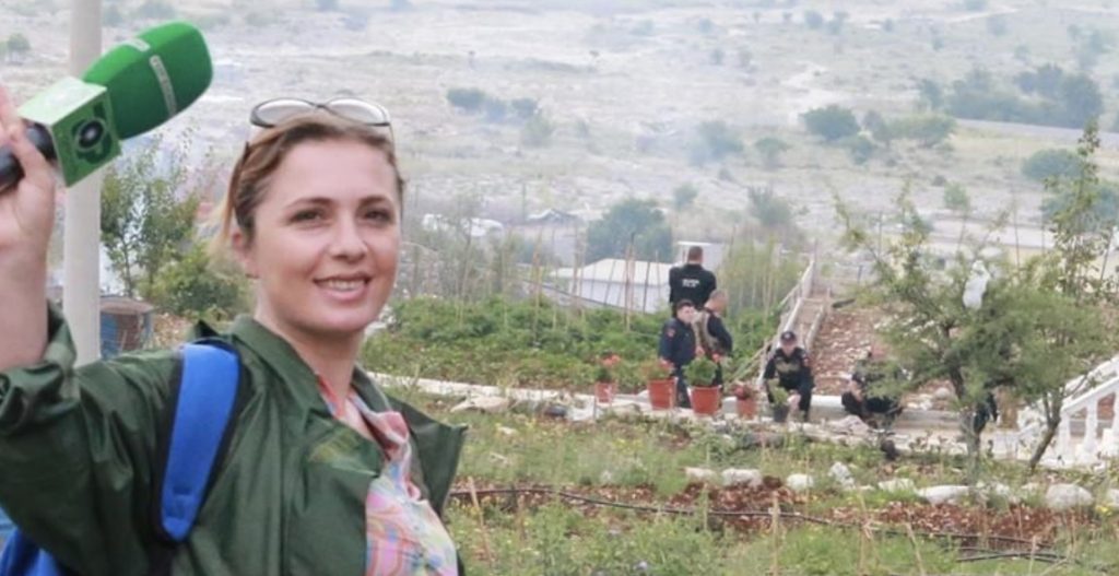 Faqja e zezë, njëlloj çdo verë , e çdo dimër fjalë, fjalë.. !