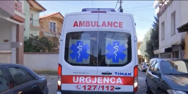 U gjet e pajetë në banesë sapo doli nga spitali, detaje të reja nga vdekja e 46-vjeçares në Pogradec