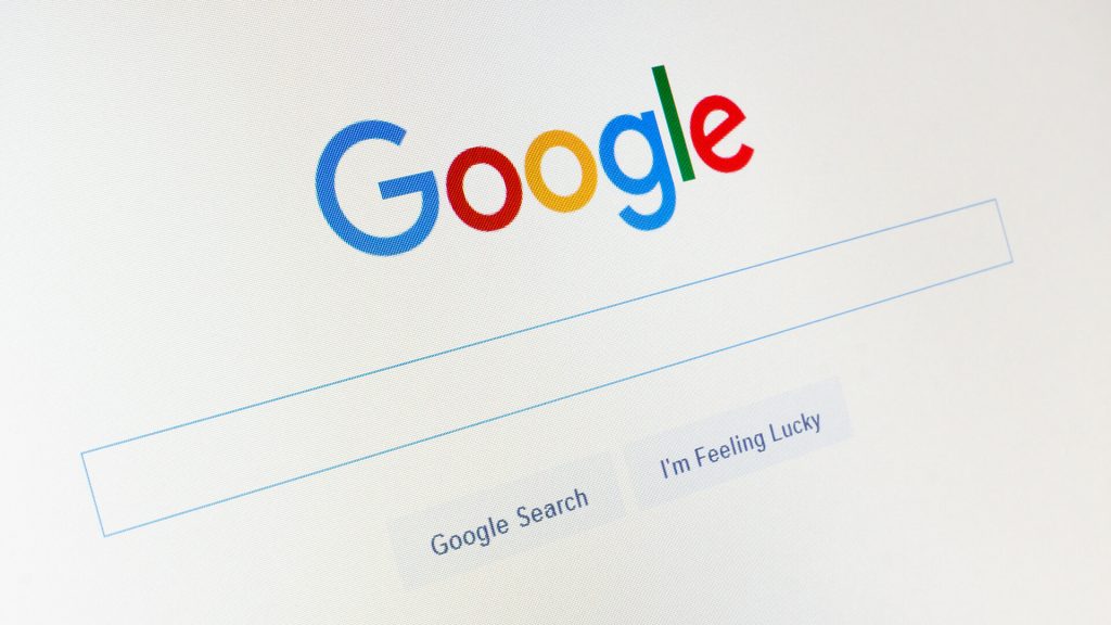 Rusia rrit presionin ndaj kompanive të mëdha të internetit, gjobit Google me 98 milionë dollarë, ja arsyeja