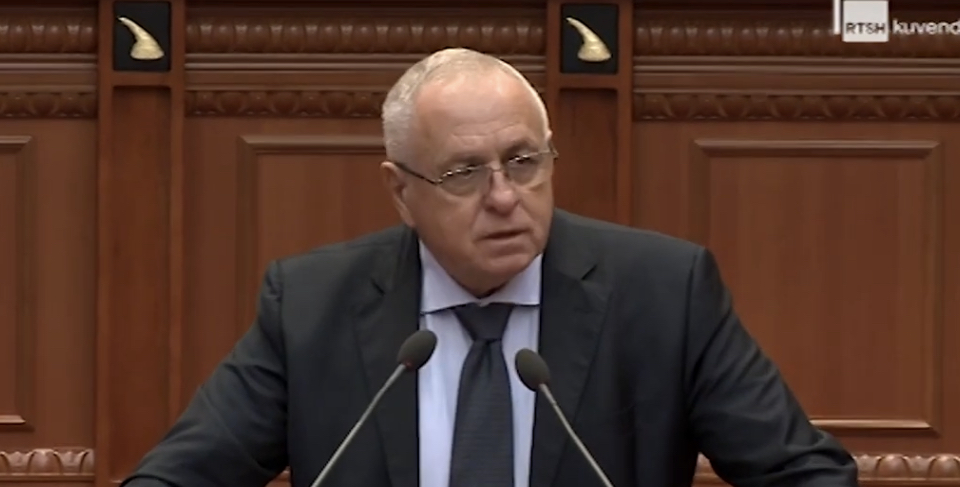 Depueti i PD-së interpelancë me kryeministrin Rama për Open Balkan: Nismë e panevojshme, e hartuar në zyrën e Vuçiç!