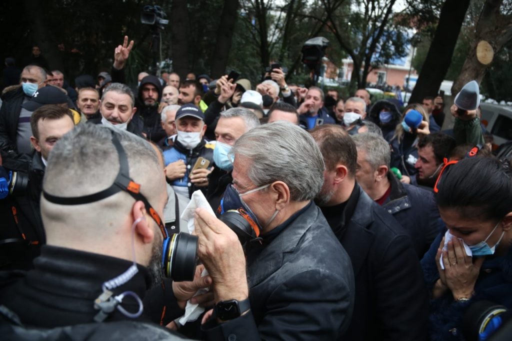 Pse është i pashmangshëm regjistrimi i PDR-së nga Sali Berisha në Gjykatë!