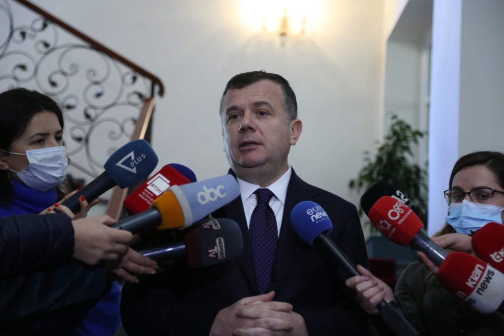 Balla: Duhet implementuar. Zgjatja e mandatit të organeve të vettingut, domosdoshmëri