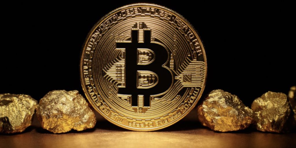 A do të arrijë Bitcoin në 100,000 dollarë apo do të bjerë në zero?