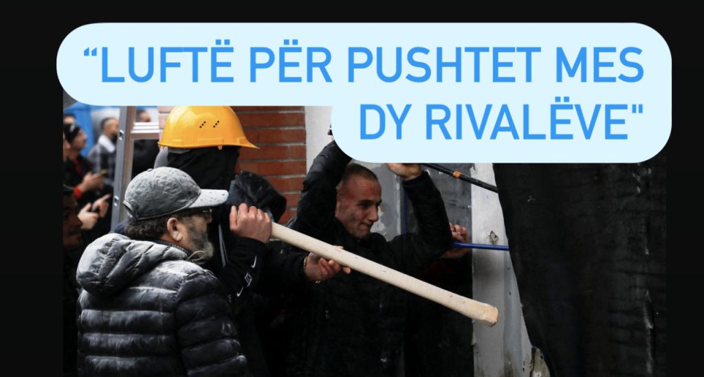 Reuters pasqyron protestën në selinë e PD-së: Policia shqiptare shpërndau turmën me gaz lotsjellës
