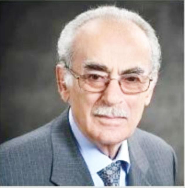 Kineasti i mirënjohur, Dhimitër Anagnosti, sot feston 86- vjetorin e lindjes.