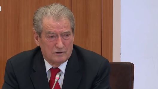 “Diversiteti i veprimeve tona nuk do të njohë kufi”/ Berisha tregon strategjinë për marrjen e selisë blu: Ju e patë sot…