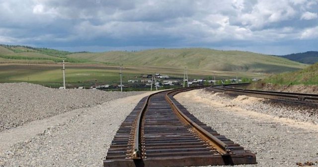 Projekt 840 mln dollarë/ Greqia dhe Shqipëria fillojnë punimet për linjën hekurudhore