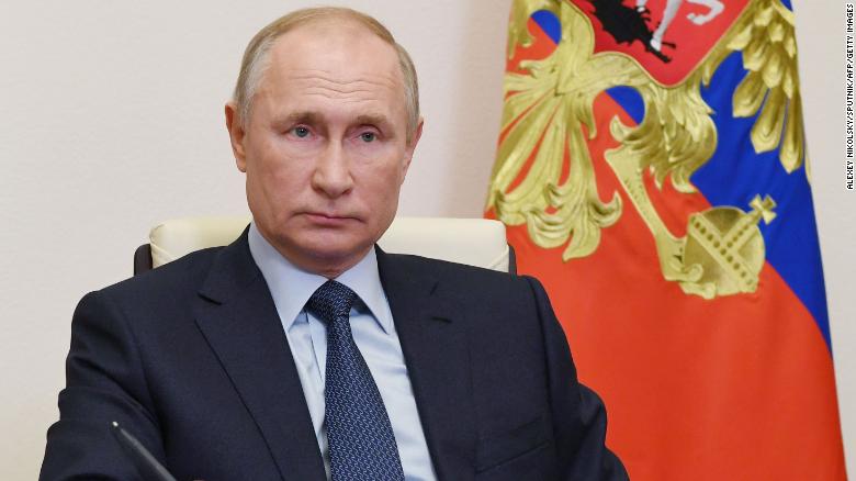 “Arkitektë të kësaj lufte barbare”/ Kryeministri i Kanadasë vendos sanksione ndaj Putinit dhe Lavrovit