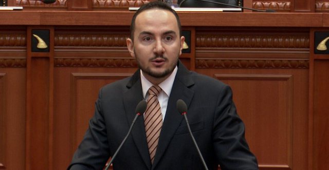 Salianji ankohet për kohën e Berishës në Parlament: Teatër i shpifur!