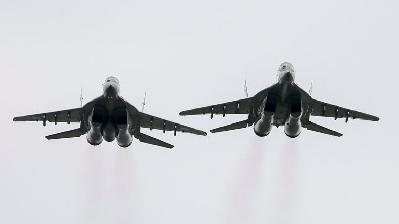 Ukraina: Mbi 3500 ushtarë rusë të vrarë. Ja sa avionë, helikopterë e tanke ka humbur Rusia