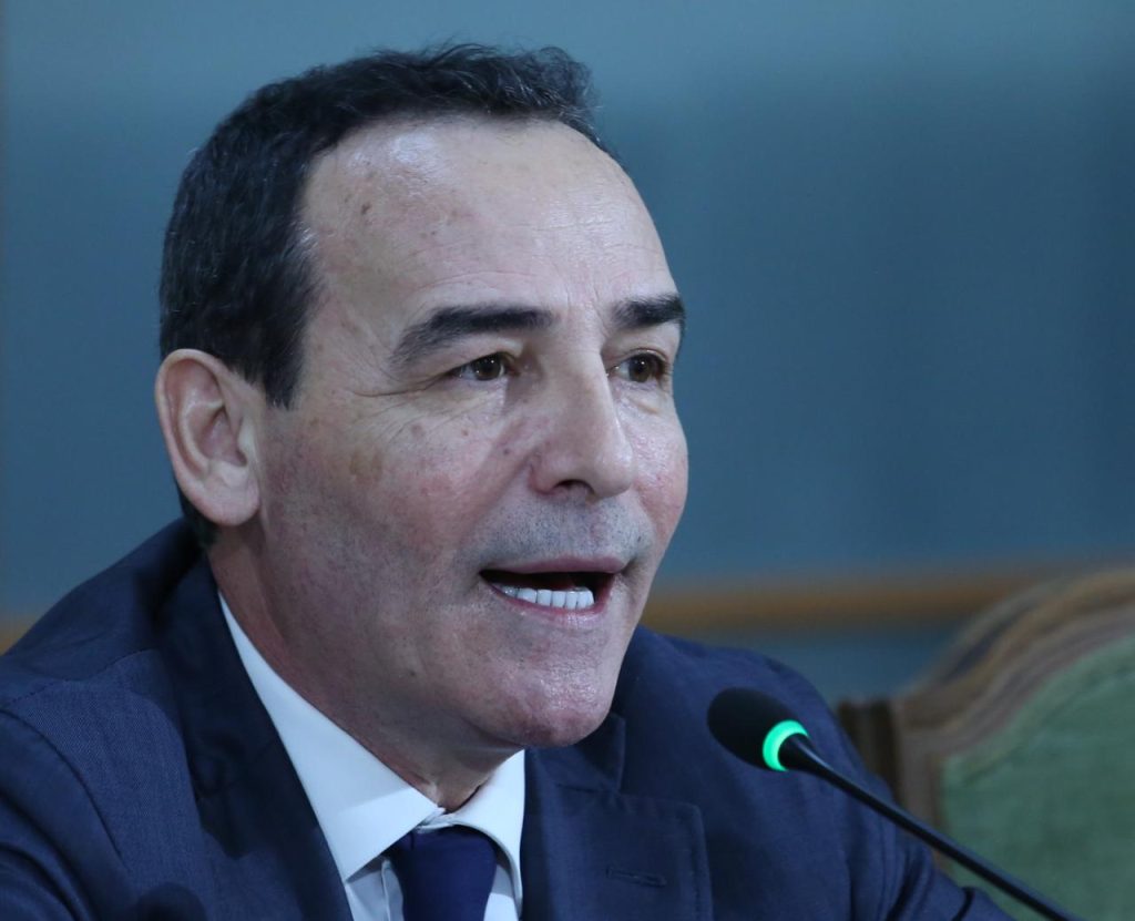 Agaçi: Nga 2010 deri në 2013 janë publikuar dhe miratuar me dhjetëra vendime me procedurë të përshpejtuar!