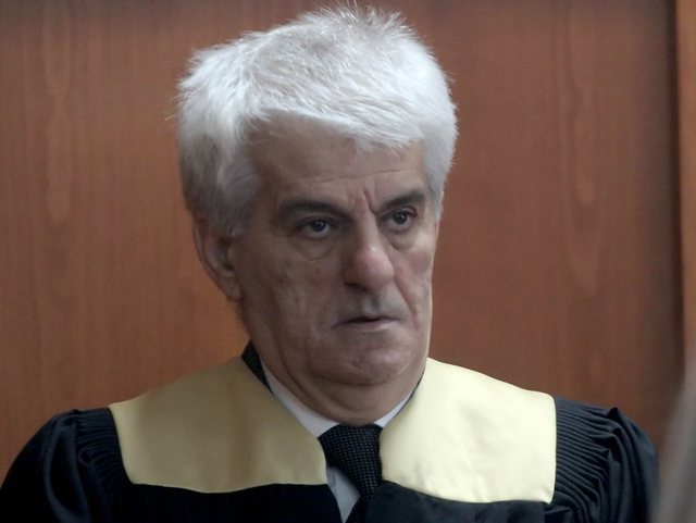 U dënua me 1 vit burg për falsifikim, Gjykata e Lartë nuk pranon rekursin e Luan Dacit