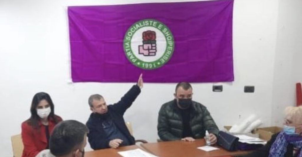 Non grata”, por Vangush Dako udhëheq fushatën e PS
