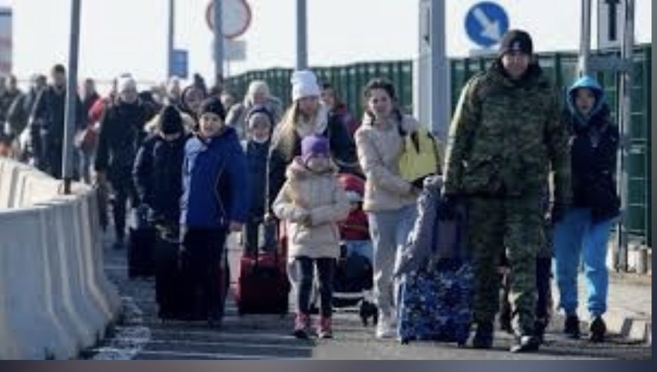 Vendimi/Ukrainasit që vijnë në Shqipëri kanë të drejtë të vendosen për një vit pa leje qëndrimi në vendin tonë