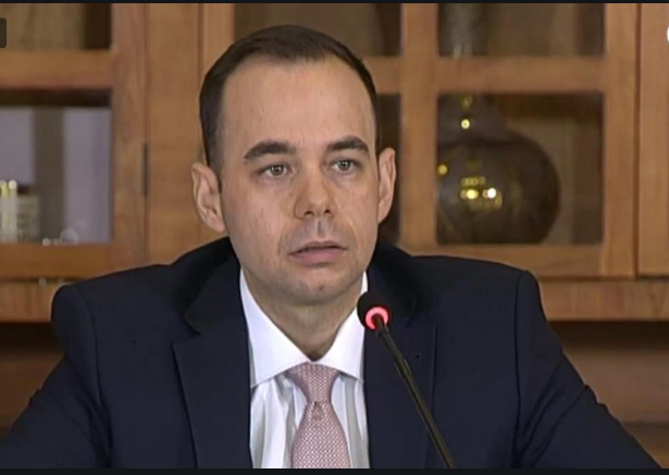 Policia shkon ta arrestojë, por nuk e gjen në shtëpi Alqi Bllakon