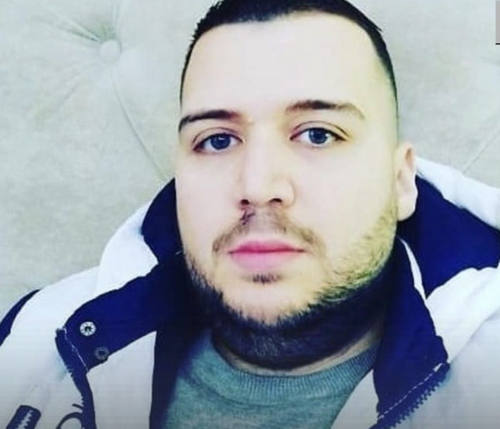 Si u vu në pranga dhunuesi kronik i vajzave!