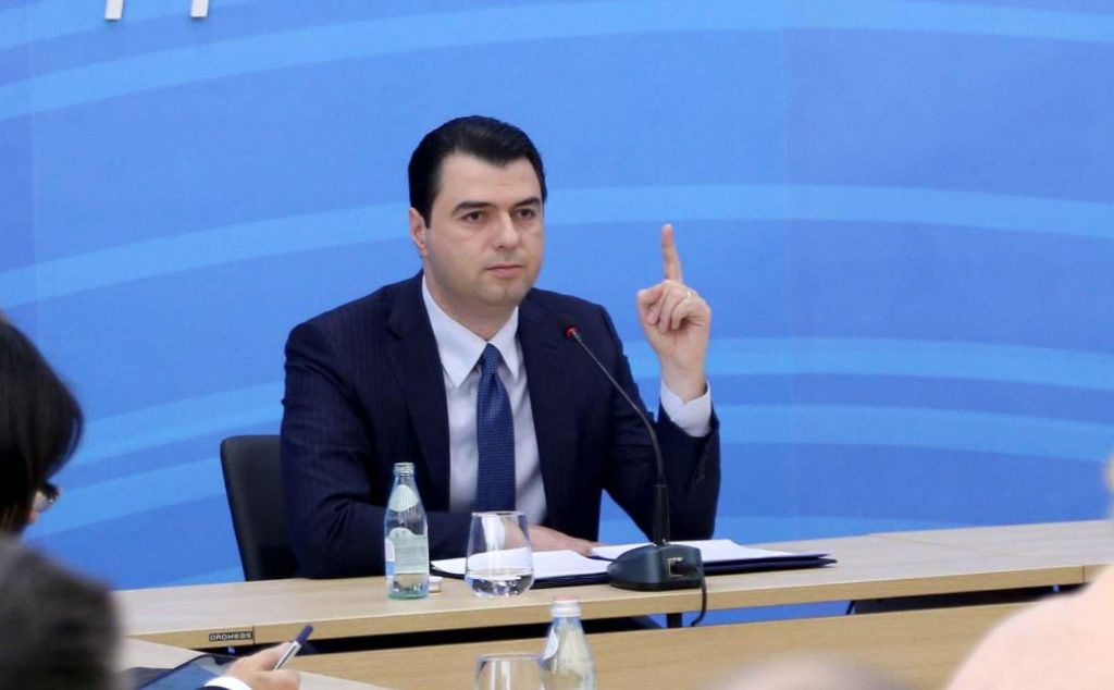 Kolegji i Kryetarëve/ Basha merr mbështetje nga dy drejtues të tjerë lokal në PD: Nuk duhet dorëheqje, thellohet kriza