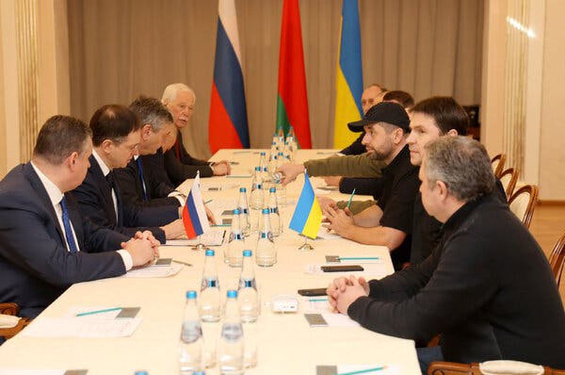 Mbahet sot raundi i dytë i bisedimeve mes Kievit dhe Moskës