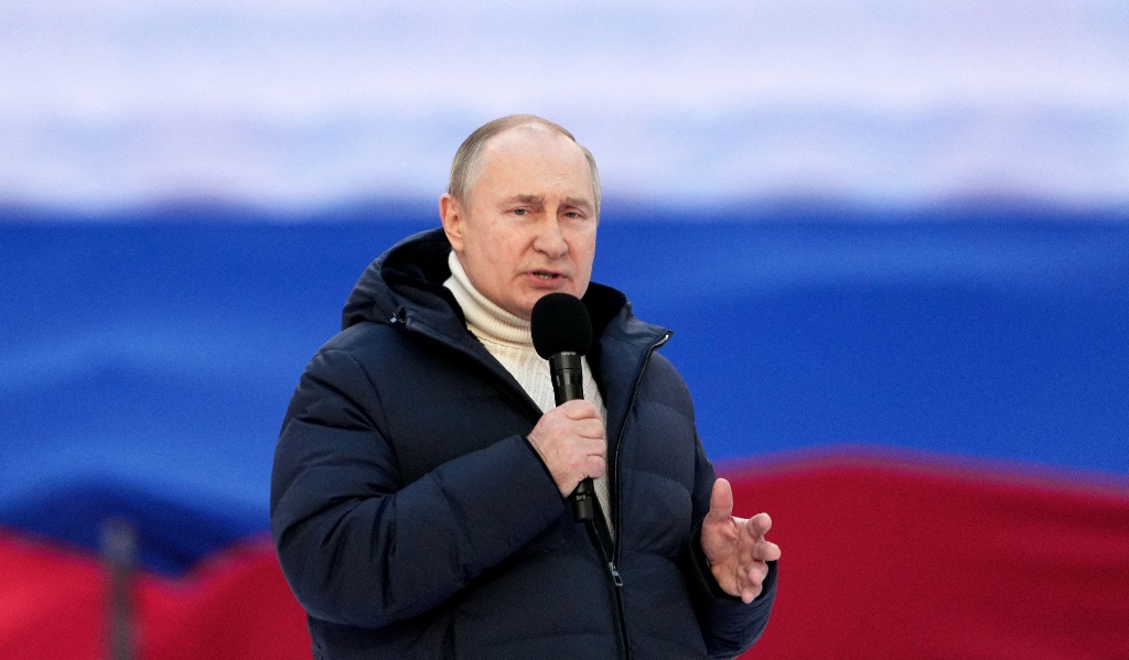 Çfarë ndodhi gjatë aktivitetit/ Putin përpiqet të justifikojë luftën kundër Ukrainës në tubimin e Moskës, por defekti televiziv ndërpreu transmetimin