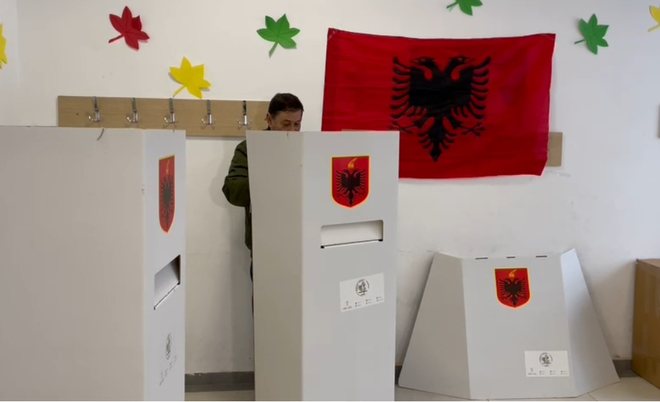 KZAZ shpall pavlefshmërinë në tri qendra votimi në Shkodër, nuk u votua për 5 orë