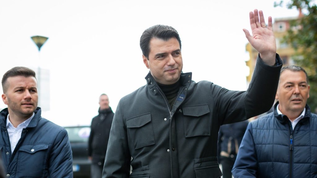 Basha nga Vora: Kujtuan se do merrnin 430 mln euro shqiptarëve dhe do zhdukeshin pa lënë gjurmë! Do t’i shkojmë të vërtetës deri në fund