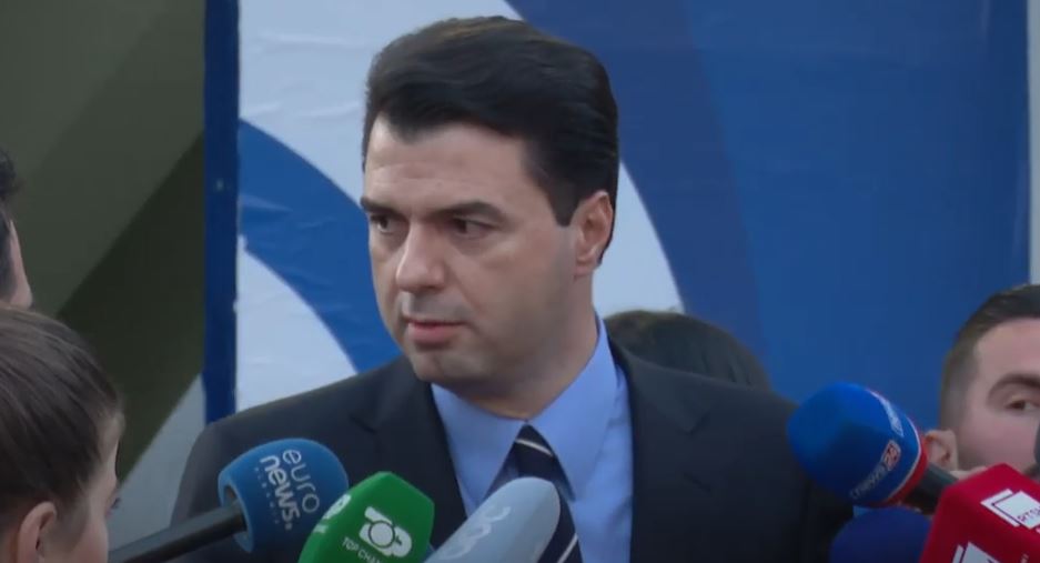 6 marsii /Basha: Jam në dispozicion në të gjitha format për zgjidhjen e situatës brenda PD