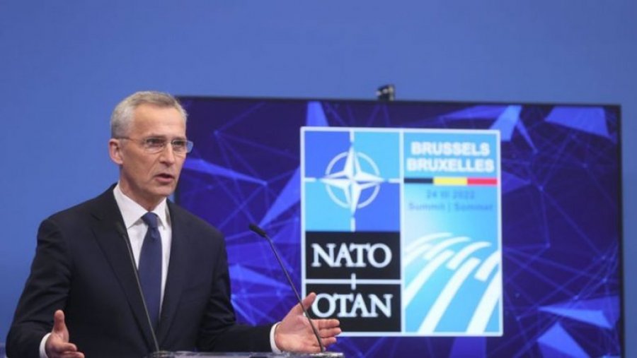 Kreu i NATO: Rusia nuk po tërhiqet, po ripozicionon trupat