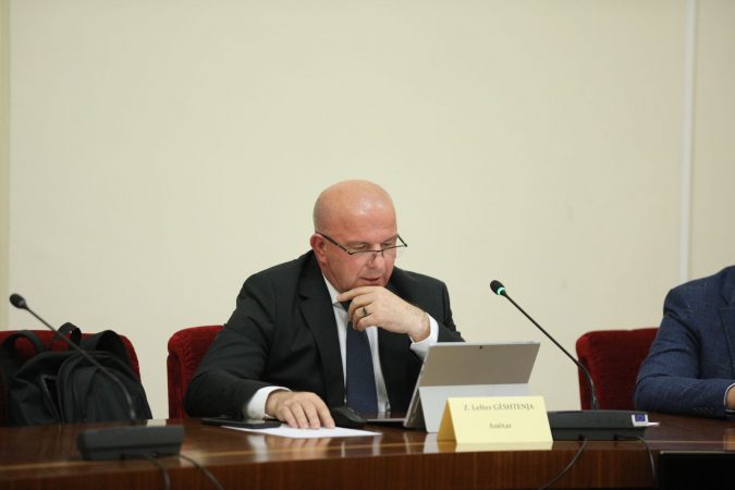 Deputeti i PD: Basha e Berisha të tërhiqen, na është ndezur llamba e kuqe, rrezikojmë të…