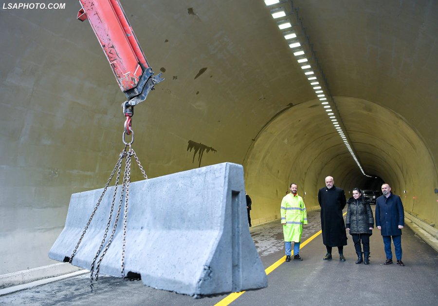 133 milionë euro për 42 kilometra rrugë