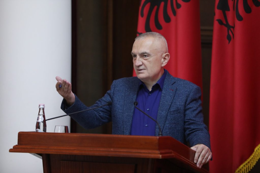 Presidenti Meta : Një qeverisje e mirë mund të ndërtohet vetëm përmes statistikave reale dhe transparente