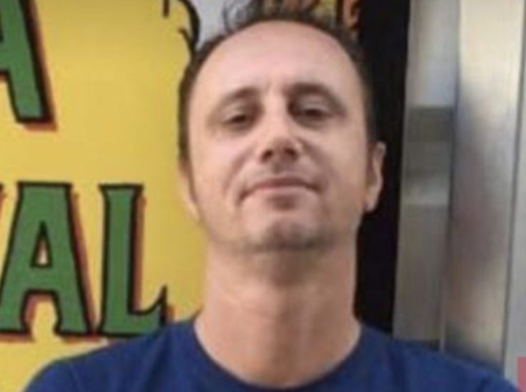 Zbardhet sulmi që iu bë kancelarit të gjykatës me leva në kokë