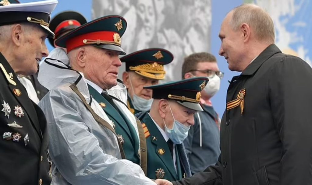 Tërheqja nga Kievi dhe përqëndrimi në Lindje, inteligjenca amerikane zbulon planin e Putinit: Do të shpallë fitoren në Ukrainë më 9 maj