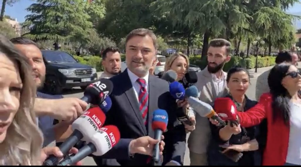 Enkelejd Alibeaj: Presidenti i ri jo i afektuar nga vota e tyre
