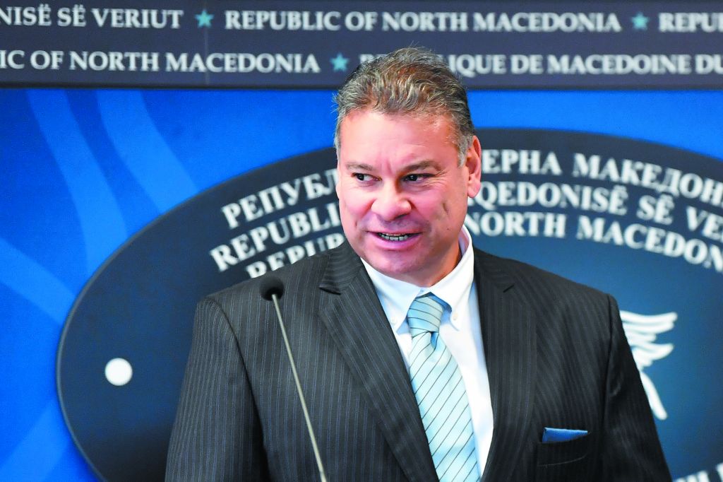 Escobar flet për mediat greke:Ne kemi një marrëdhënie shumë të mirë me PD-në!