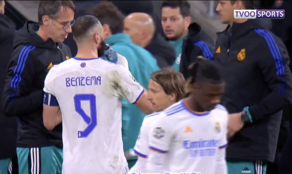 Fiton Benzema , Chelsea bie në shtesë