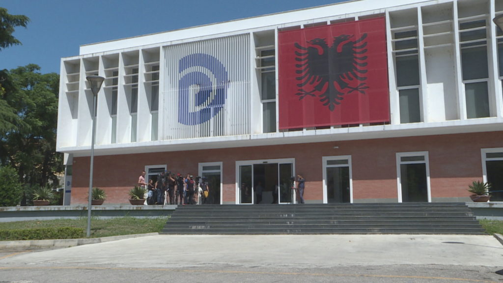 Votohet sot/ PD publikon emrat, ja kandidatët për kryetarë dege në Mallakastër