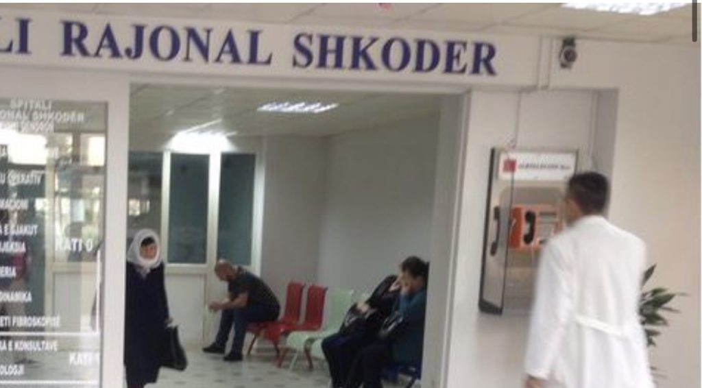 Ndërron jetë në spital 21-vjeçari që u aksidentua në Postribë.