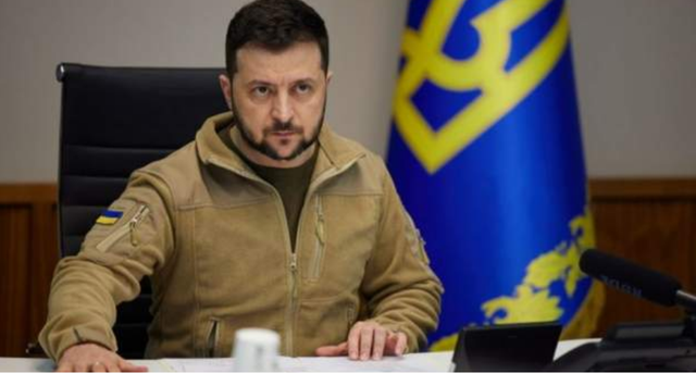 Zelensky totalisht kundër Kissinger për negociata me Rusinë
