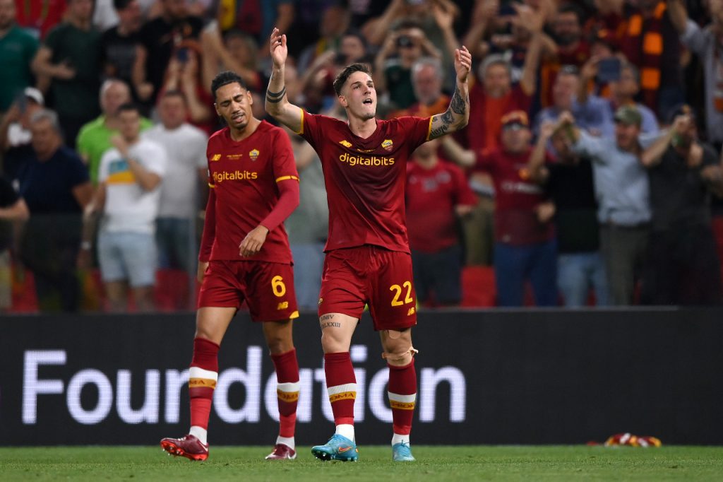 Zaniolo kalon Romën në  avantazh