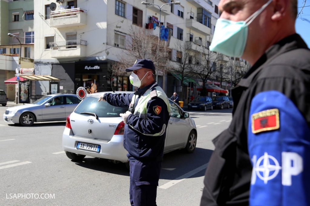 Sherr në Durrës/ Plagoset me armë zjarri një 31-vjeçar, detajet e para nga policia