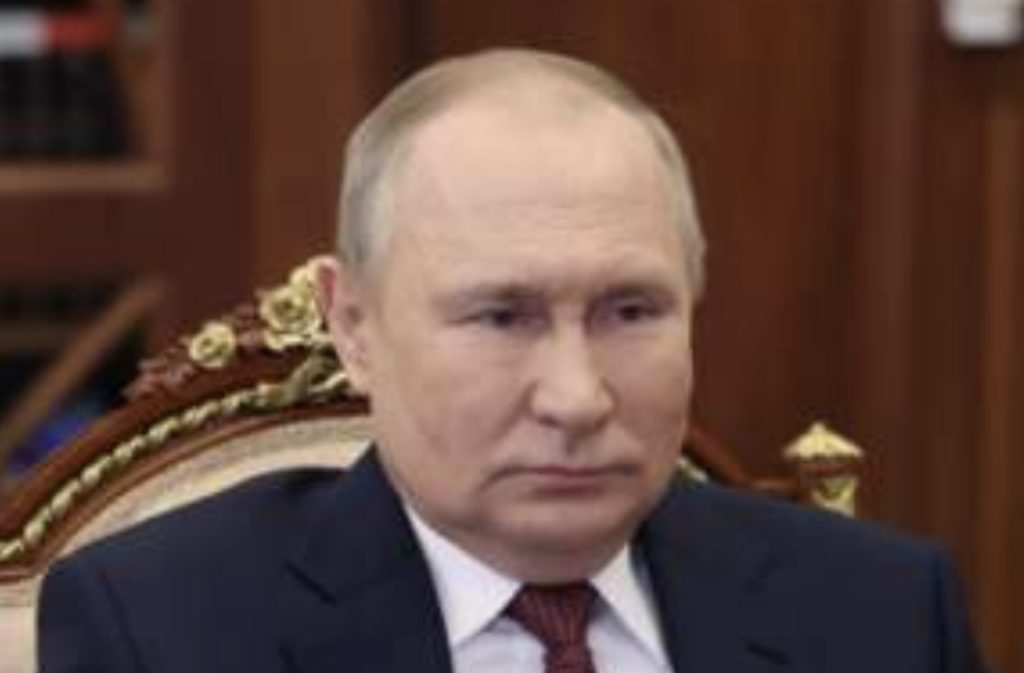 Putin bisedë telefonike me kancelarin austriak, Presidenti rus: Ukraina ka sabotuar negociatat për paqen!