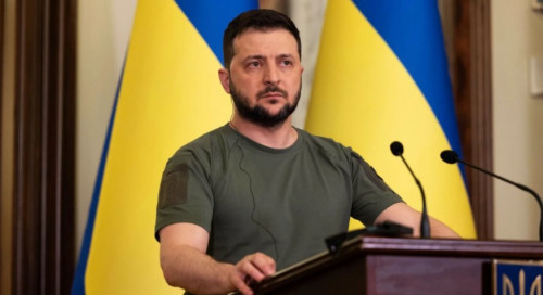 Zelensky telefonon Macronin: Po përgatitet paketa e gjashtë e sanksioneve ndaj Rusisë