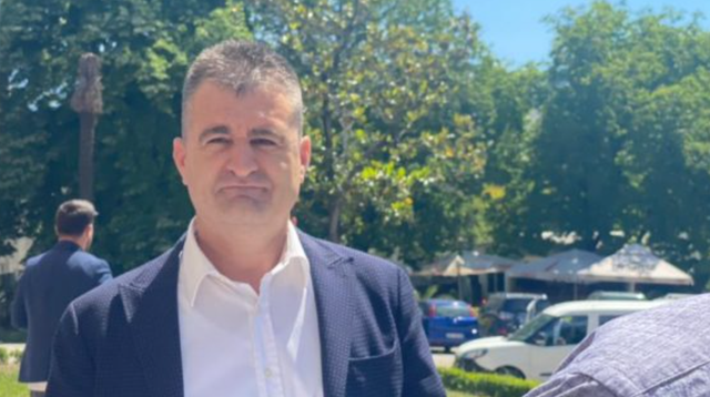 Sfidanti i  Berishës për kreun e PD, Ibsen Elezi akuza Rithemelimit: Grupi i mbushur me manipulatorë të Bashës! U shkel statuti gjatë zgjedhjes së krerëve të degëve