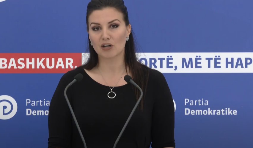 Reagon Komisioni i Rithemelimit për mbledhjen e deputetëve: Deputetët ta injorojnë, s’ka më asnjë autoritet