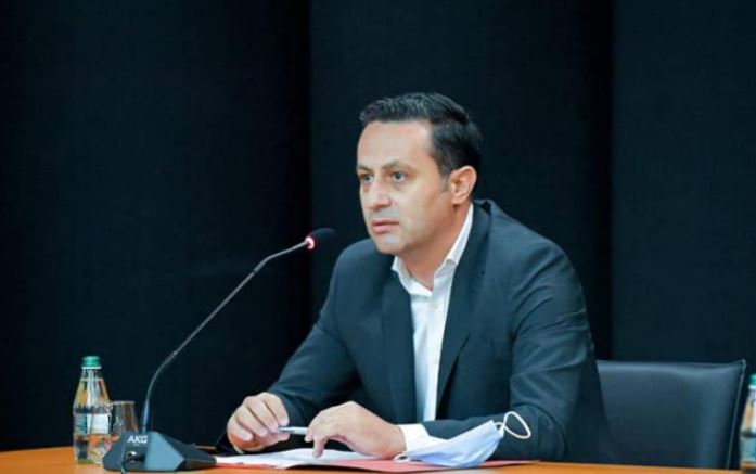 Kreu i tatimeve fajdexhi! Dha 140 mijë paund me interes!