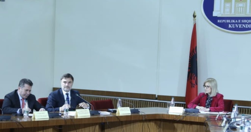 Zgjedhja e Presidentit të ri/ Nis mbledhja e Konferencës së Kryetarëve, ja çfarë pritet të vendoset