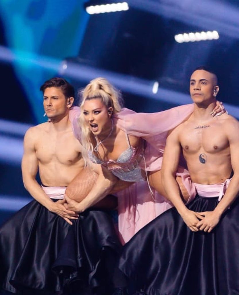 Ronela Hajati nuk kalon në finalen e “Eurovision”, lista e plotë e shteteve që u kualifikuan