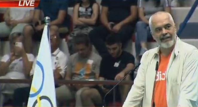 Kryeministri Rama  : Po ju mori malli për mua, hapni frigoriferin