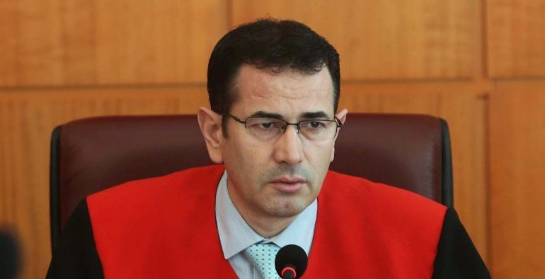 SPAK kërkon konfiskimin e apartamentit të ish-kryetarit të Gjykatës Kushtetuese, Bashkim Dedja