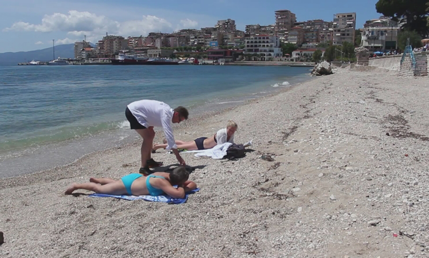 29-vjeçarja denoncon zhdukjen e turistit polak në Sarandë
